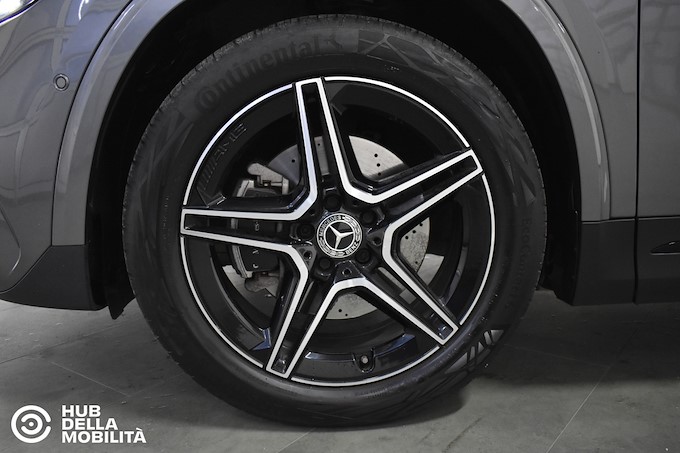 MERCEDES-BENZ GLA 200 d Automatic 4Matic AMG Line Premium Plus